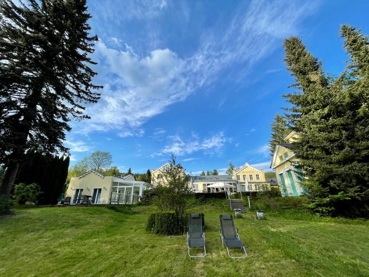Hotel Quellenpark Bad Elster Zewnętrze zdjęcie