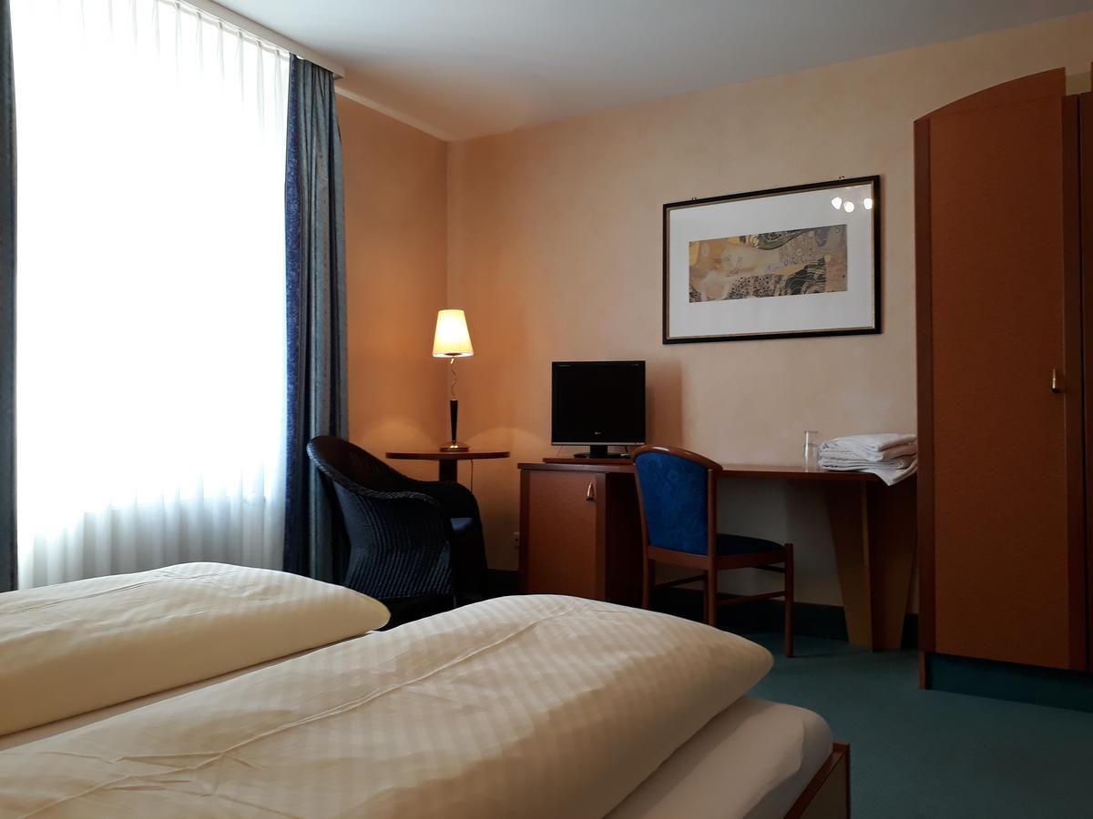 Hotel Quellenpark Bad Elster Zewnętrze zdjęcie